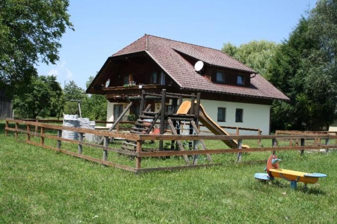 Schmautz Ferienwohnungen & Zimmer Miklauzhof Dış mekan fotoğraf