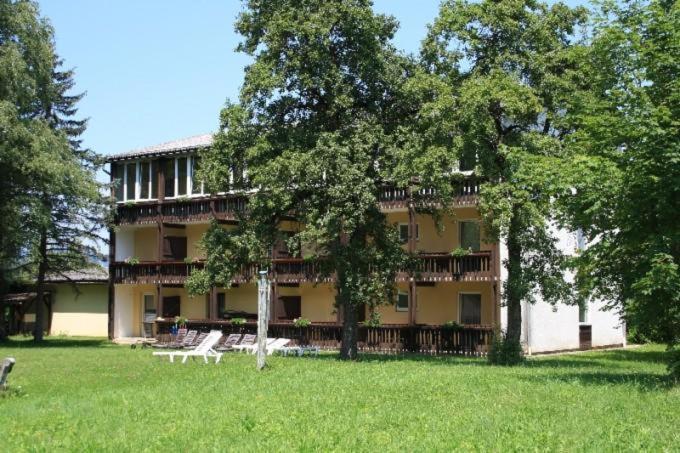 Schmautz Ferienwohnungen & Zimmer Miklauzhof Dış mekan fotoğraf